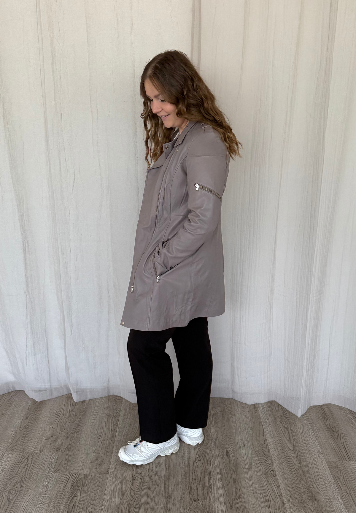 NOTYZ Lang biker læderjakke - KOLLEKTIONSSALG Jakker Soft taupe