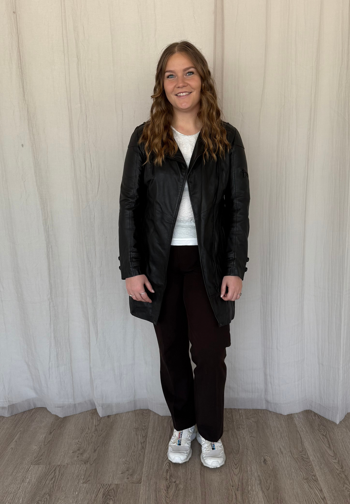 NOTYZ Lang biker læderjakke - KOLLEKTIONSSALG Jakker Sort