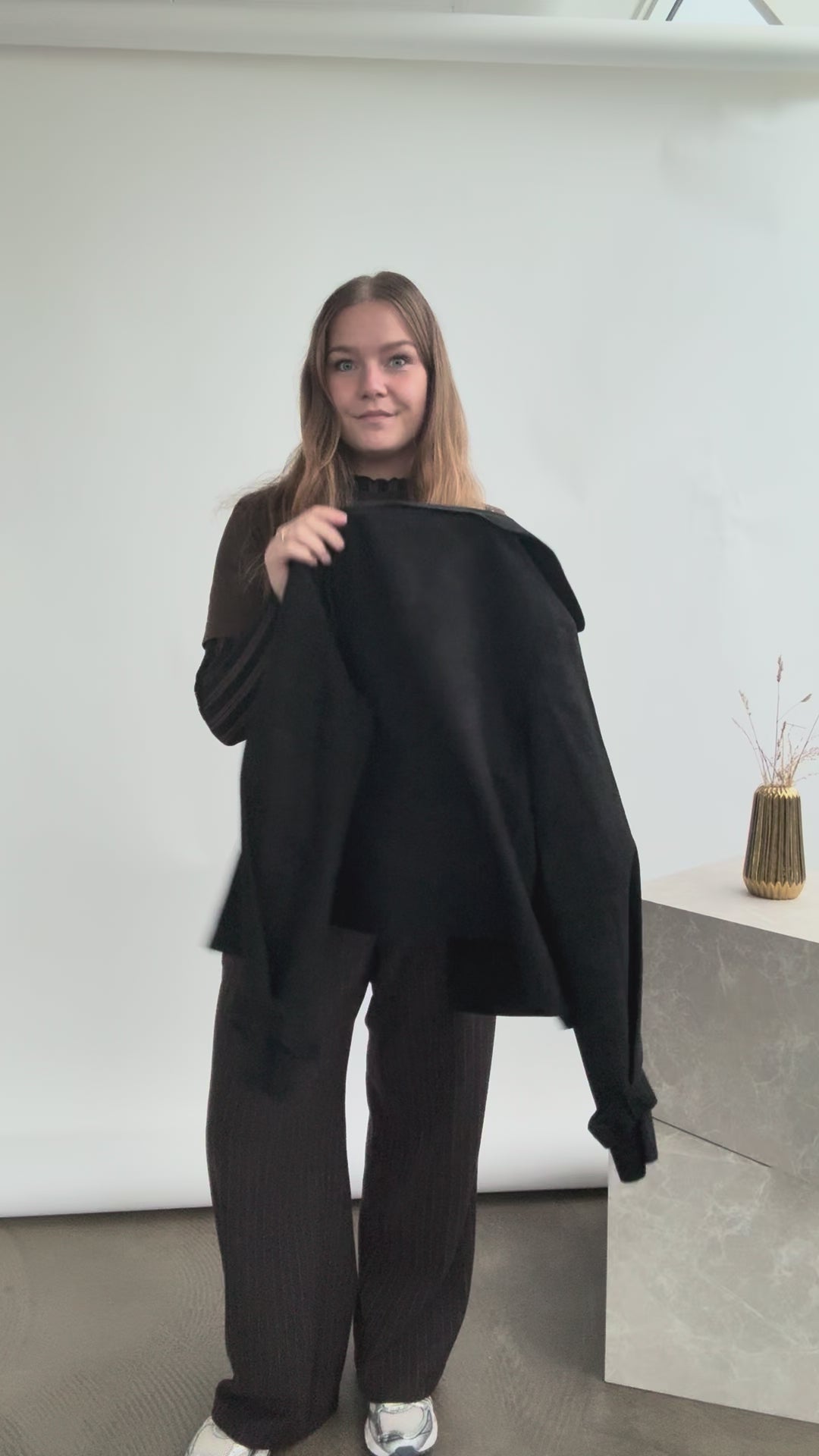 BTFCPH Kort trenchcoat i ruskind Jakker Sort