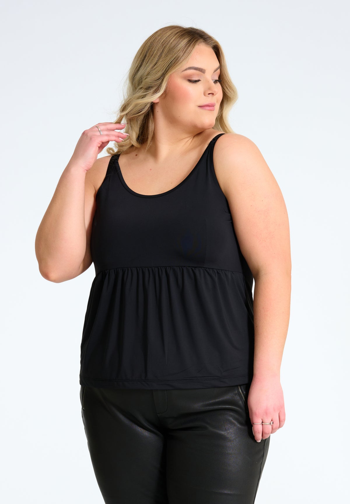 NO. 1 BY OX Top Bluser Sort