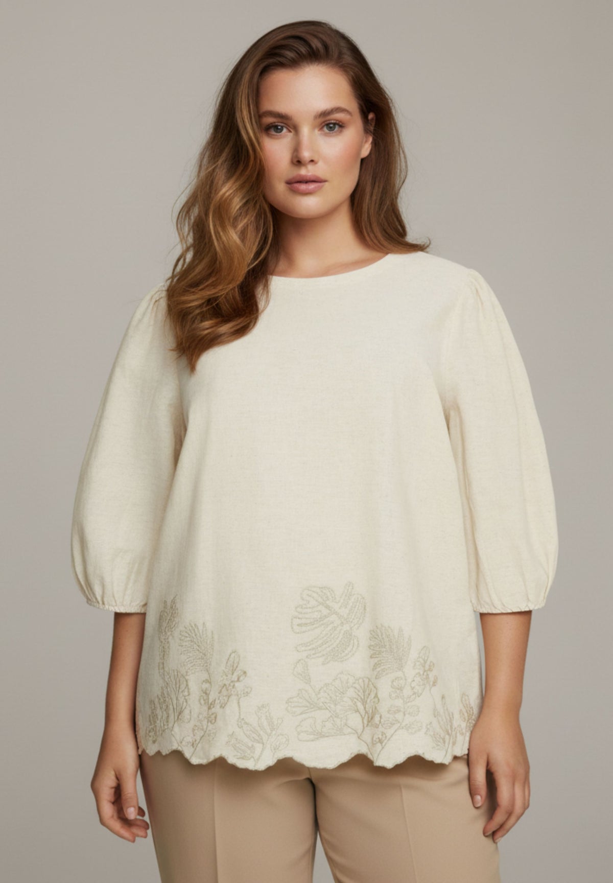 NO. 1 BY OX Bluse med broderi detaljer Bluser Beige