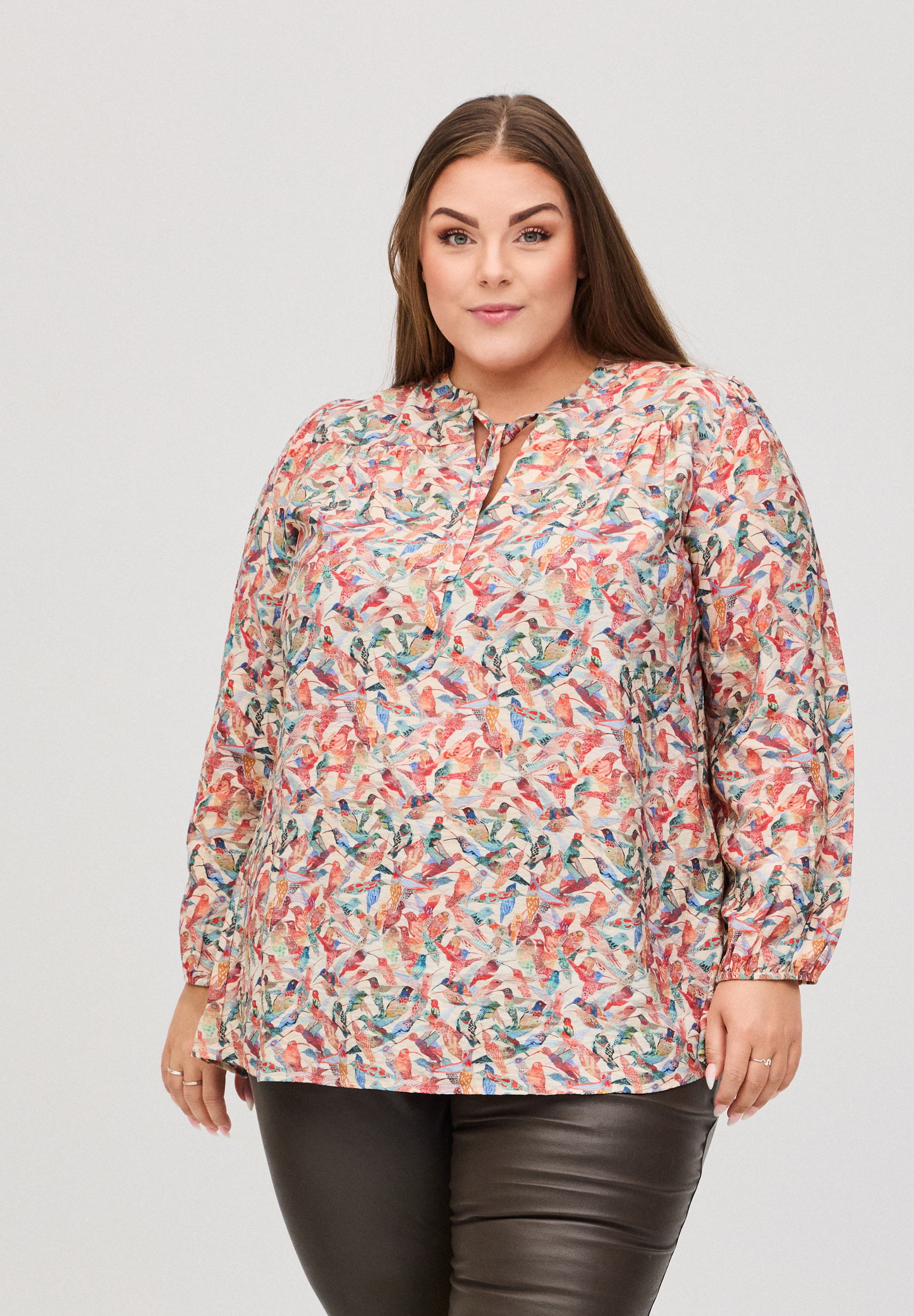 NO. 1 BY OX Bluse med print Bluser Cream w coloured birds