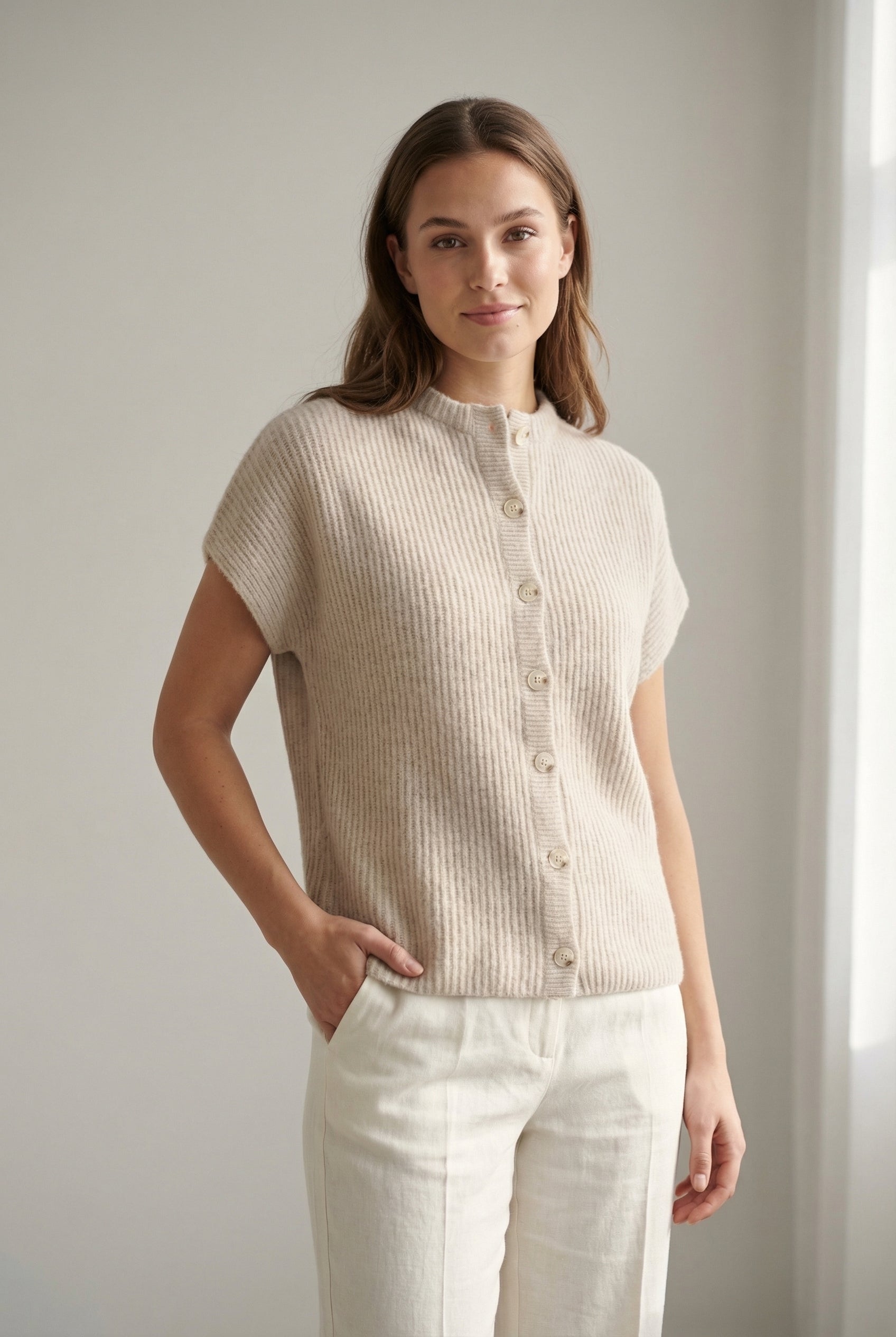 BTFCPH Cashmere cardigan med korte ærmer i vaskebjørnsgarn Veste Light Beige