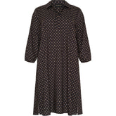 NO. 1 BY OX Dress w yoke and pleat and 3/4 sleeves Kjoler Black w Camel Dots