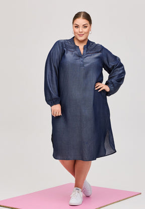 NO. 1 BY OX Elegant kjole Kjoler Blå