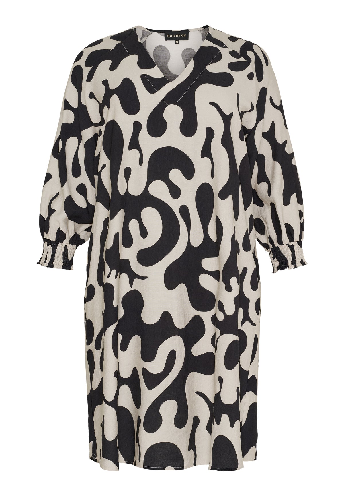 NO. 1 BY OX Elegant og klassisk kjole med mønster Kjoler Sand w Black splatter print