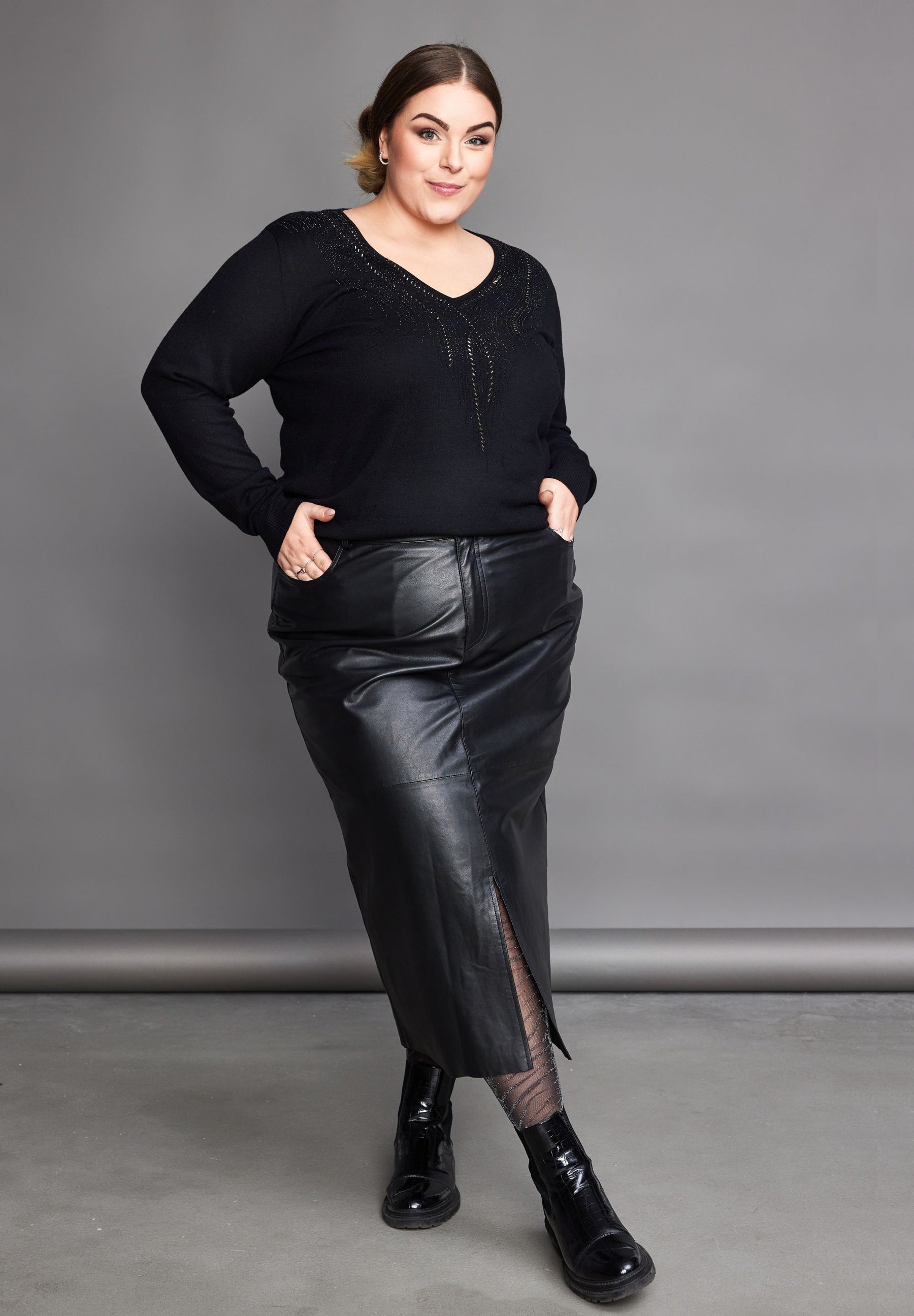 NO. 1 BY OX Elegant striktrøje Sweaters Sort