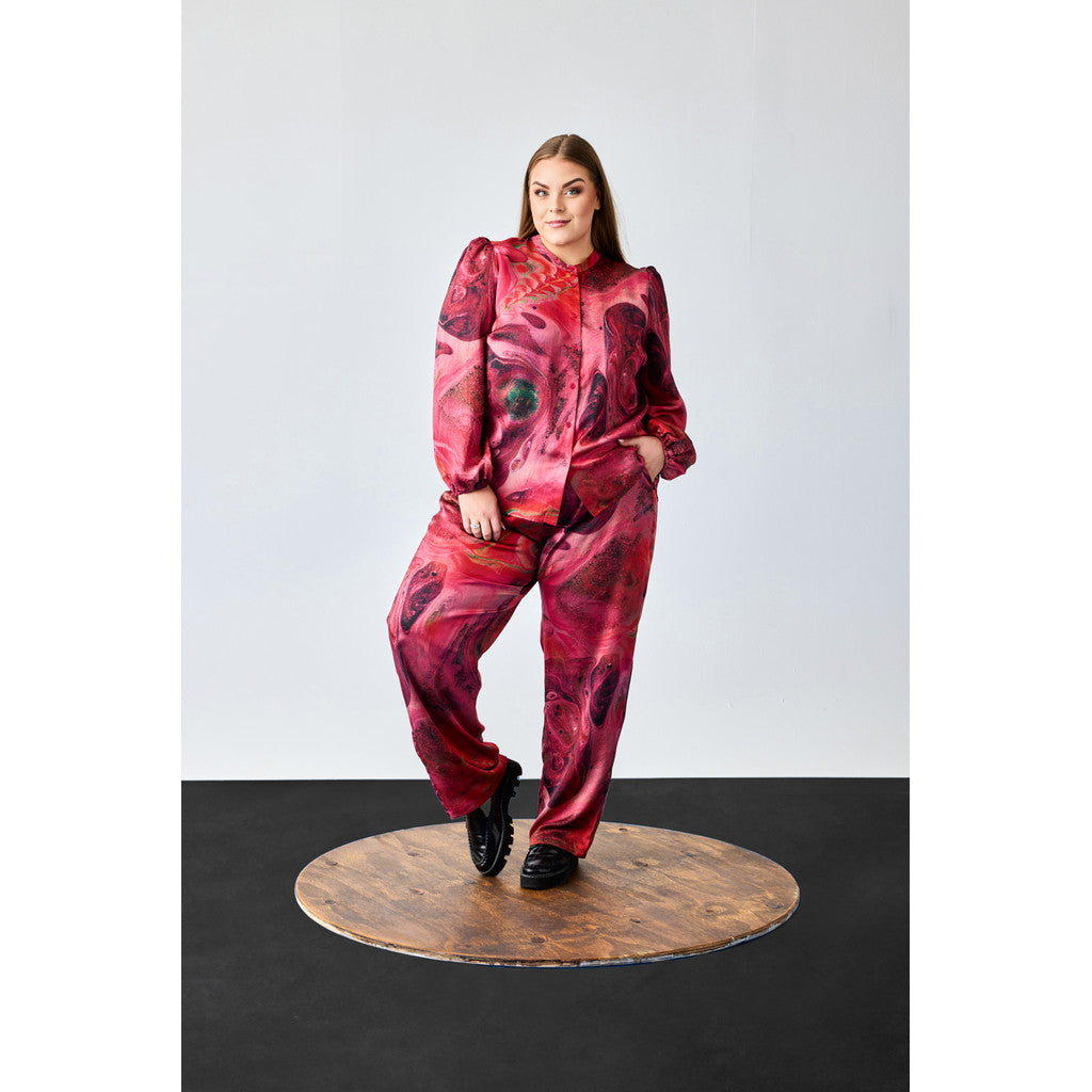 NO. 1 BY OX Elegante bukser med vidde Bukser Pink and Red marble print