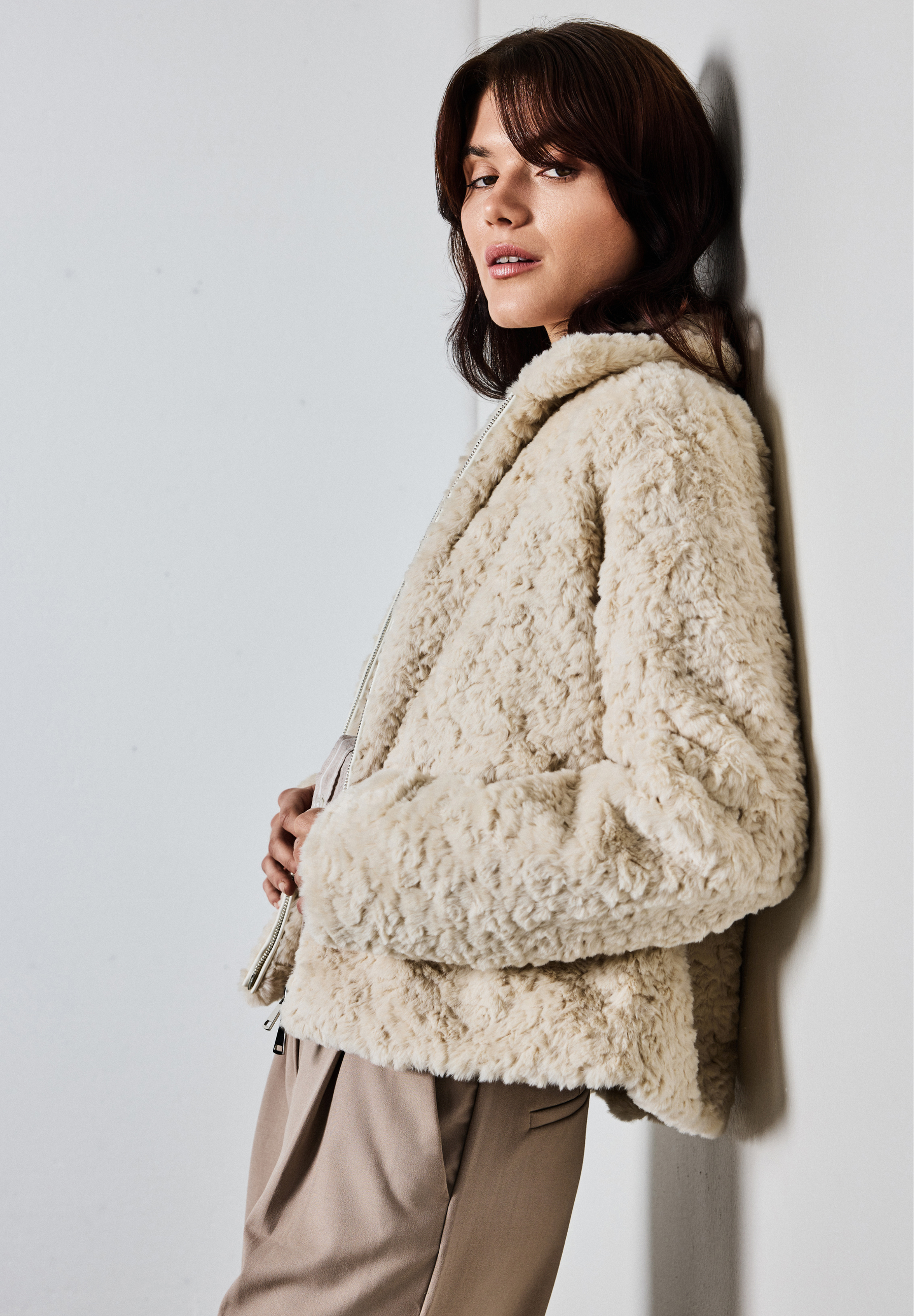 NOTYZ Faux fur jakke Jakker Beige