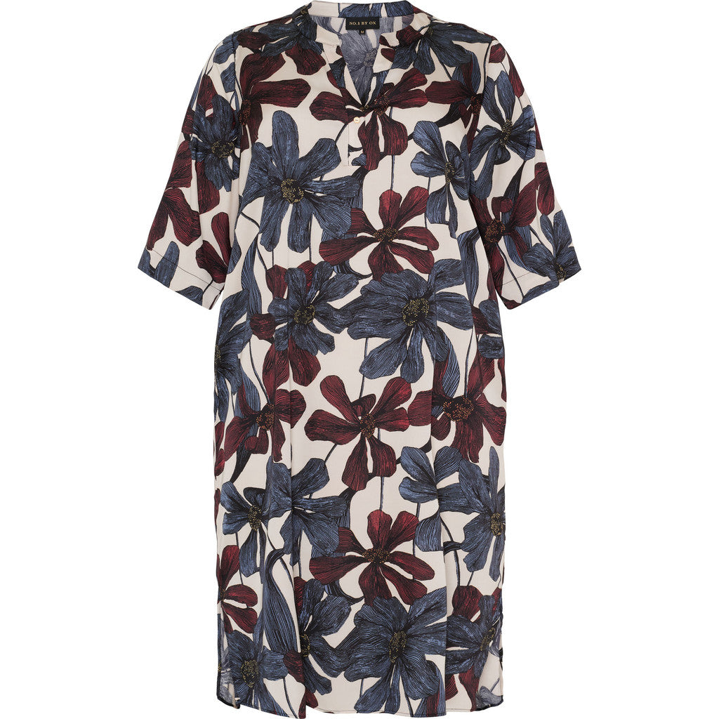 NO. 1 BY OX Feminin kjole i smukt blomsterprint Kjoler Cream White W big Blue, Decadent Chocolate Flowers