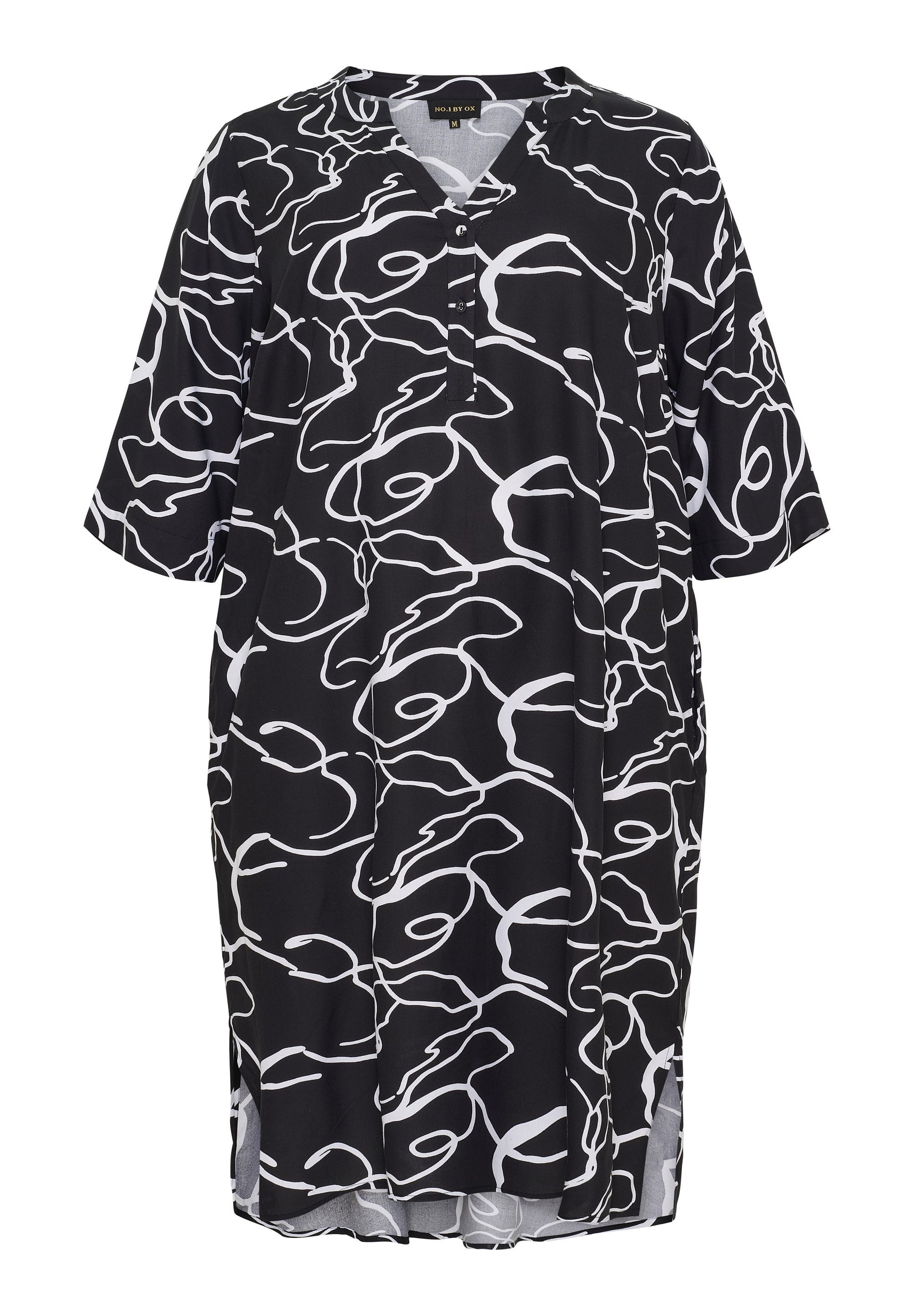 NO. 1 BY OX Kjole med mønster Kjoler Black w White swirls