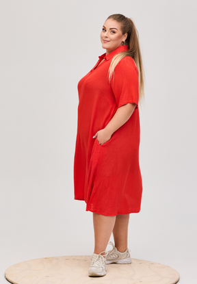 NO. 1 BY OX Klassisk kjole med lommer Kjoler Tomato Red