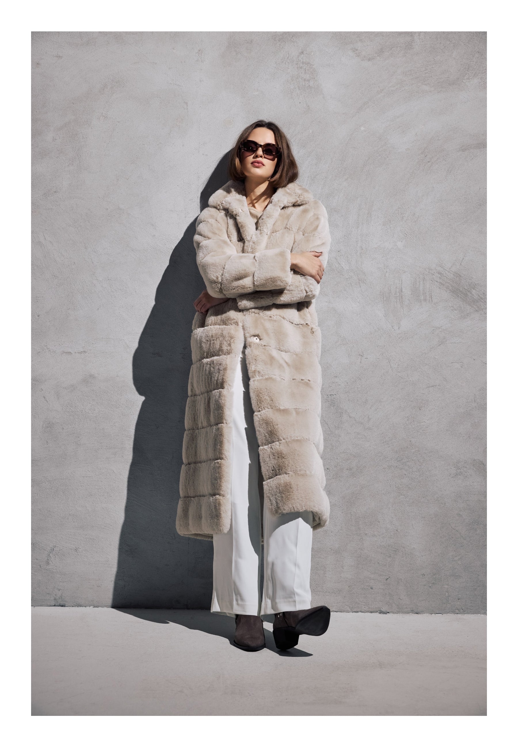 NOTYZ Lang faux fur frakke Jakker Beige
