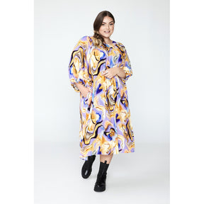 NO. 1 BY OX Let og elegant mønstret kjole Kjoler Paisley Purple and Flower Orange Waves