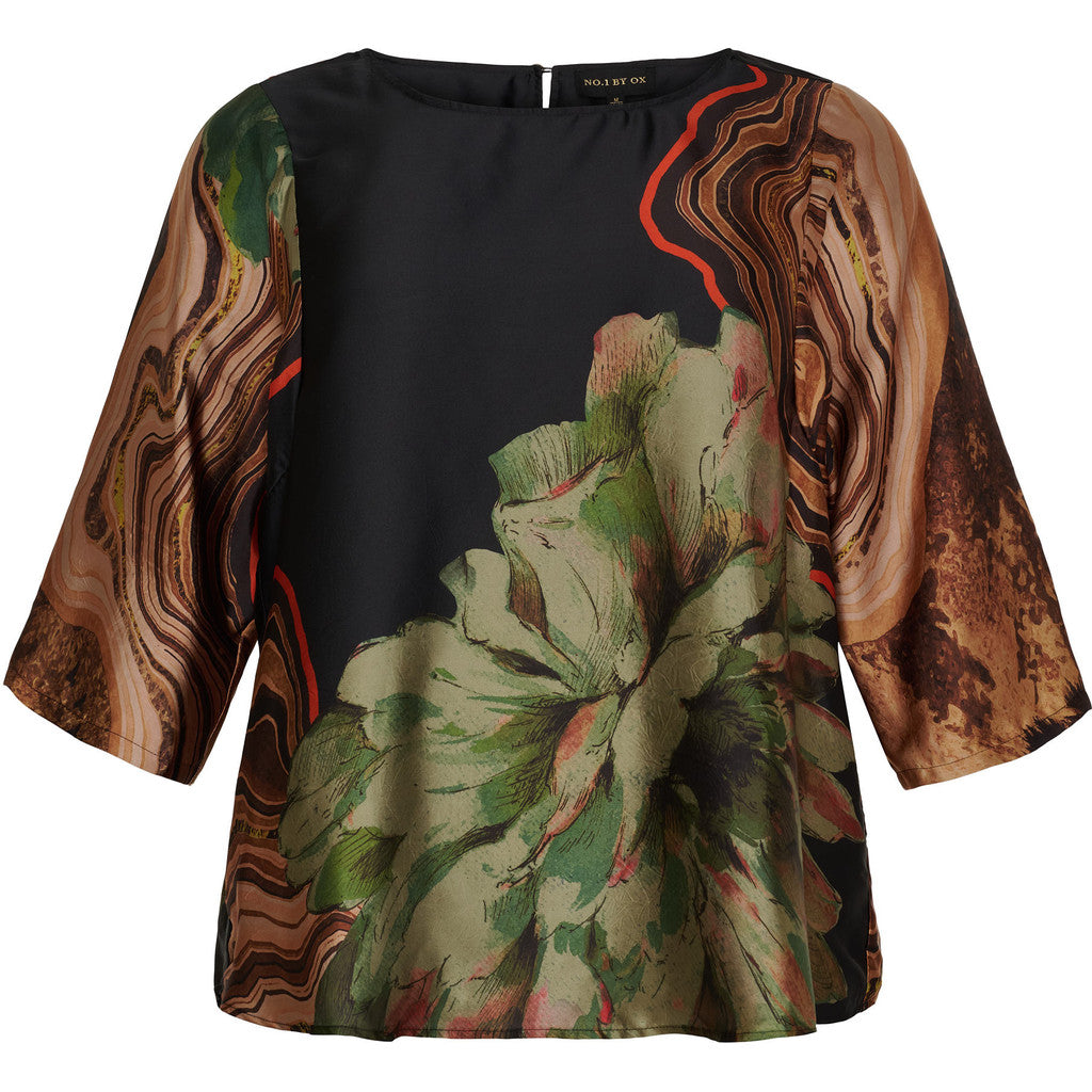 NO. 1 BY OX Loose Blouse w wide sleeves and button in cuffs Bluser Black w Flower and Canyon Brown vibes