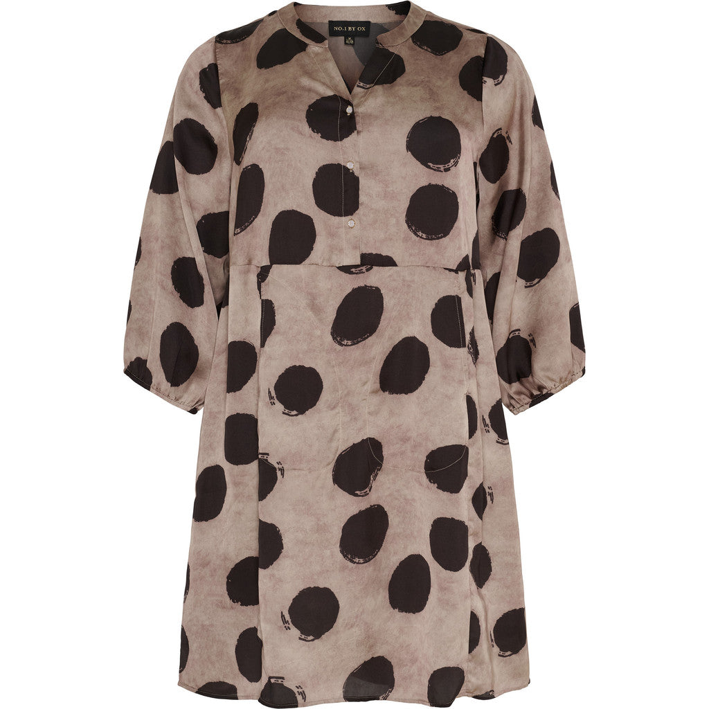 NO. 1 BY OX Loose V neck Tunic Dress w 3/4 Sleeves and elastic in cuffs Kjoler Light Camel w Big Black Dots