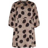 NO. 1 BY OX Loose V neck Tunic Dress w 3/4 Sleeves and elastic in cuffs Kjoler Light Camel w Big Black Dots