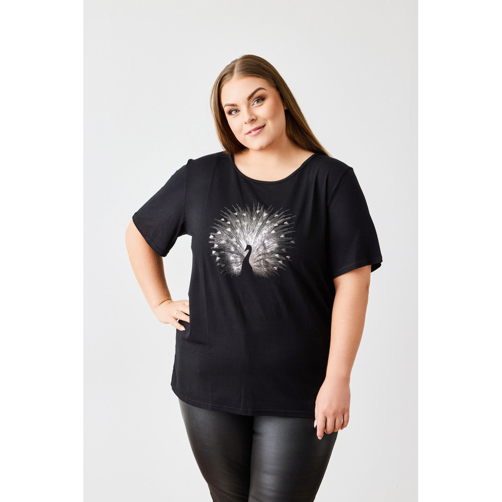 NO. 1 BY OX T-shirt med påfugl T-shirts Sort