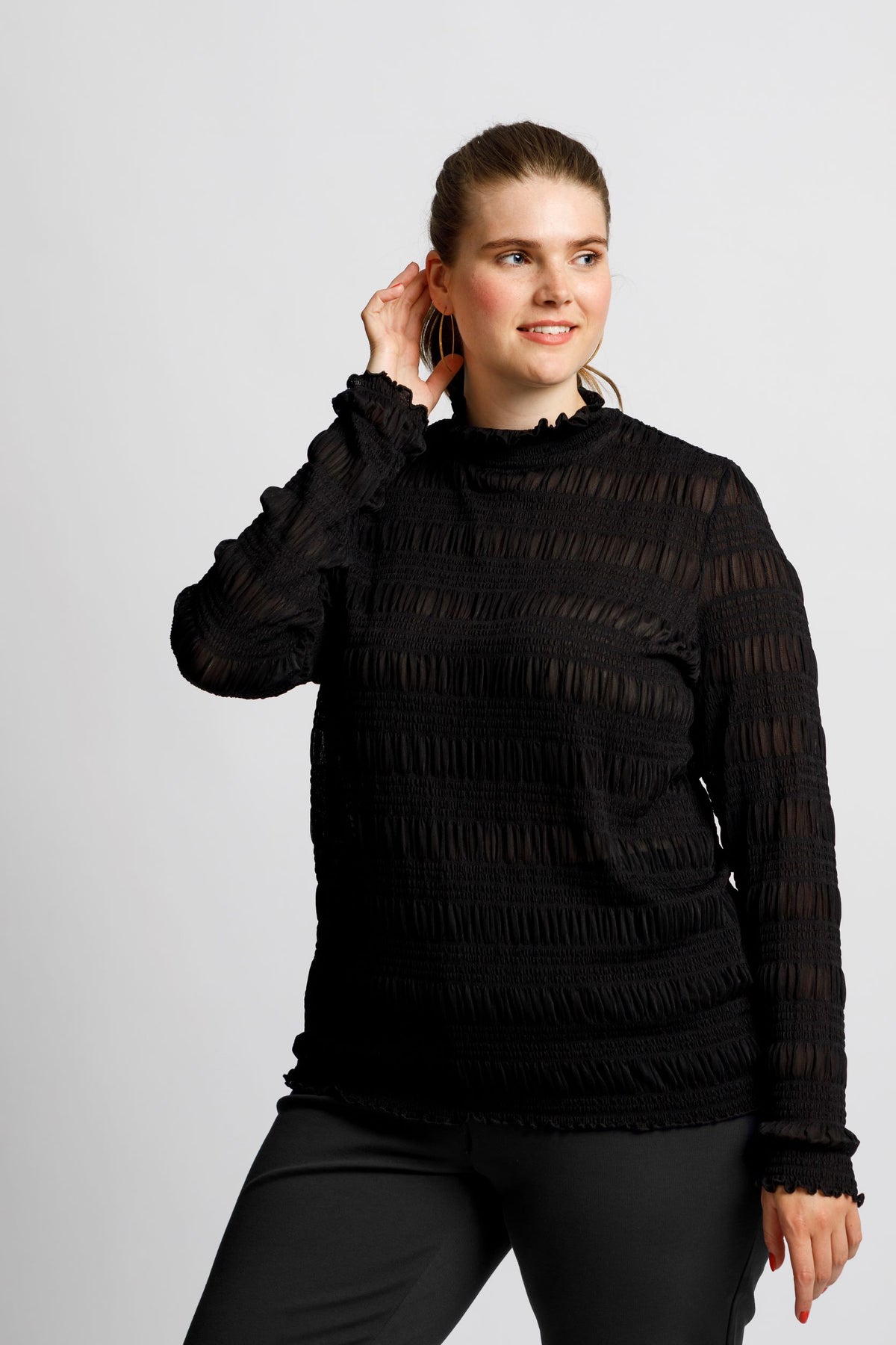 NO. 1 BY OX Turtleneck med ribbning Blusar Svart