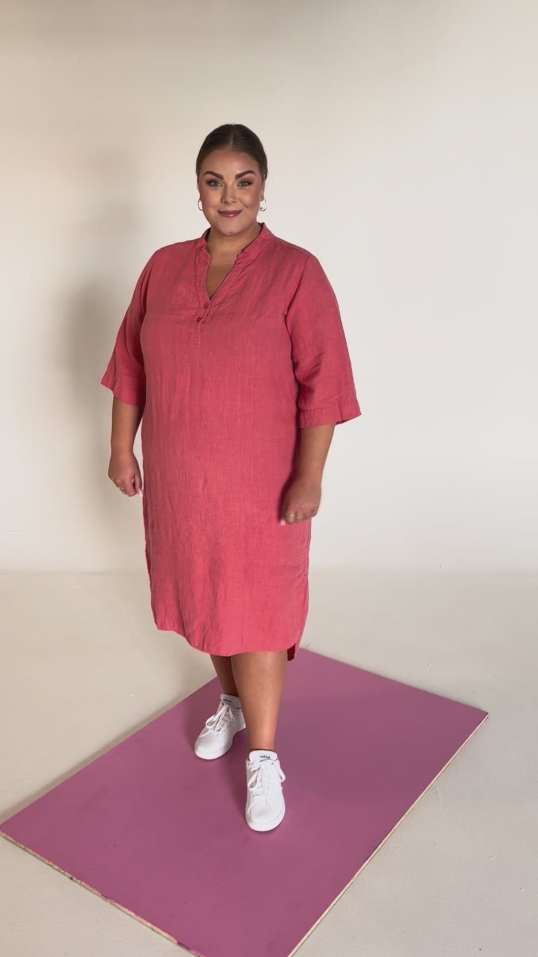 NO. 1 BY OX Hør tunika kjole Kjoler Faded Rose