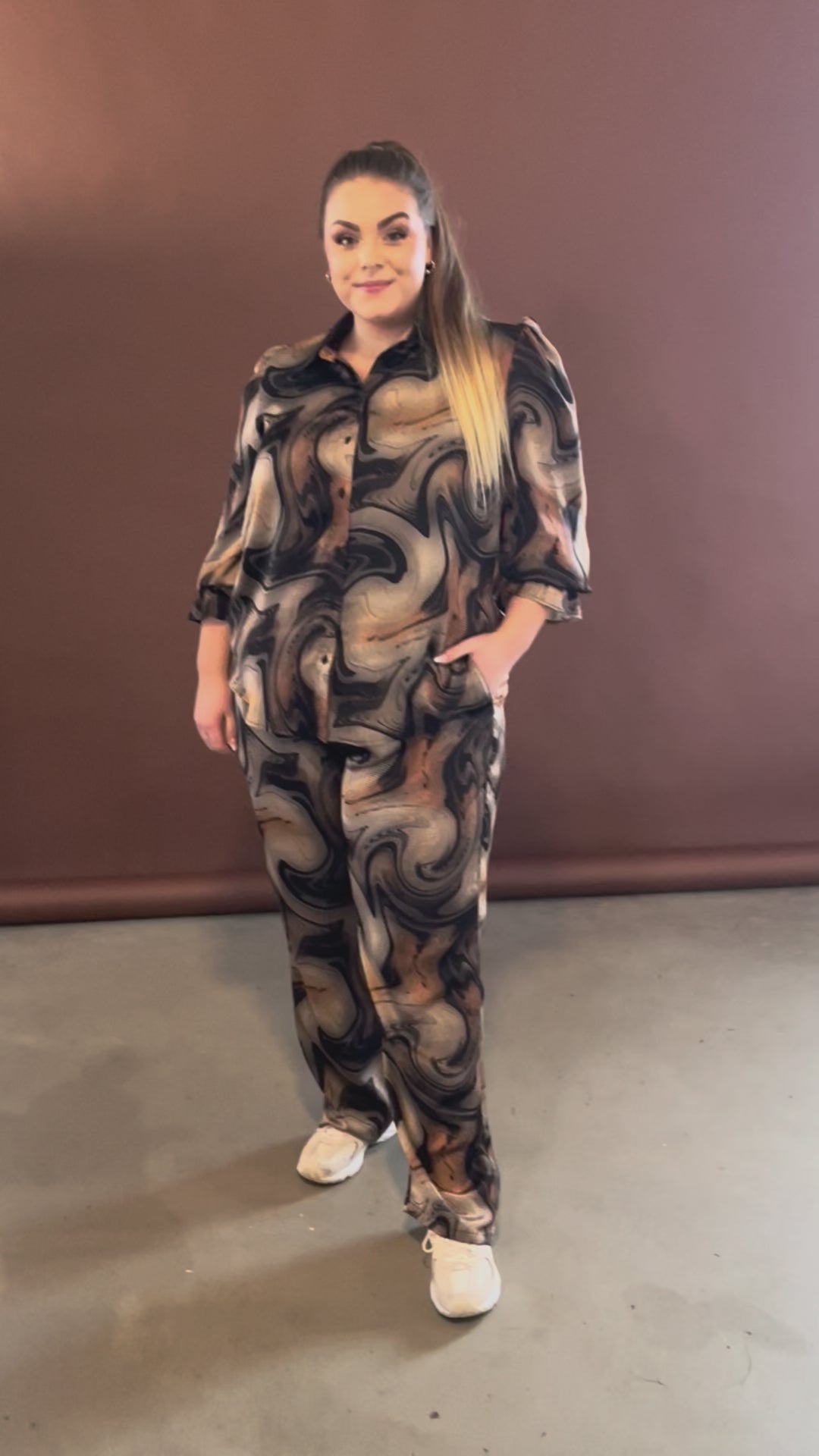 NO. 1 BY OX Skjorte med 3/4 ærmer Skjorter Brown and black swirl print